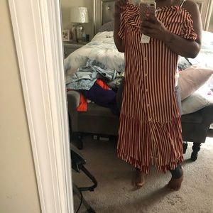 ZARA!!!! PINSTRIPED DRESS SIZE MEDIUM